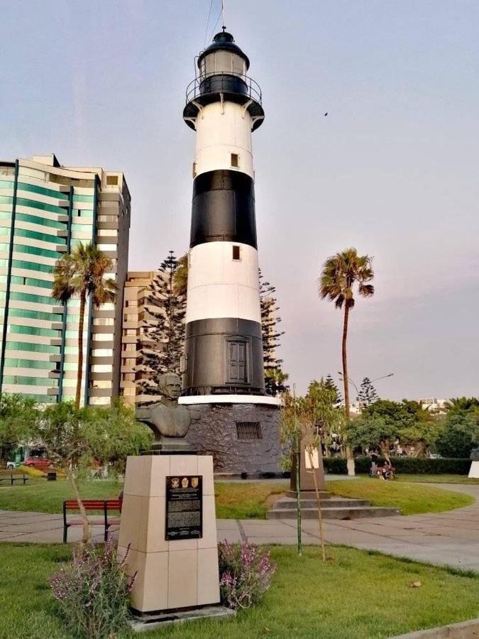 Qx Miraflores Hostal *